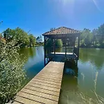 Rénové à Dans Le Golfe De Saint-tropez - Les Restanques Grimaud