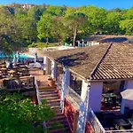 Renove A Dans Le Golfe De Saint-tropez - Les Restanques