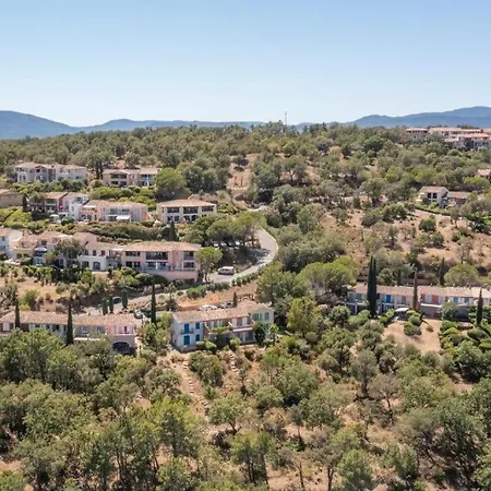 Rénové à Dans Le Golfe De Saint-tropez - Les Restanques