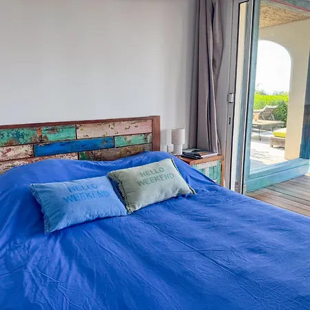 Renove A Dans Le Golfe De Saint-tropez - Les Restanques *