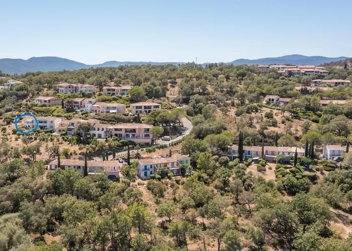 Renove A Dans Le Golfe De Saint-tropez - Les Restanques