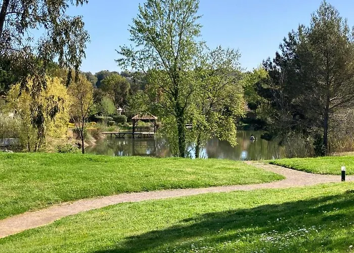 Apartment Renove A Dans Le Golfe De Saint-tropez - Les Restanques Grimaud