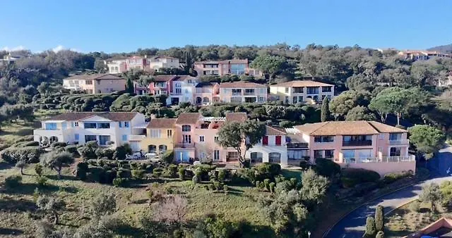 Renove A Dans Le Golfe De Saint-tropez - Les Restanques *