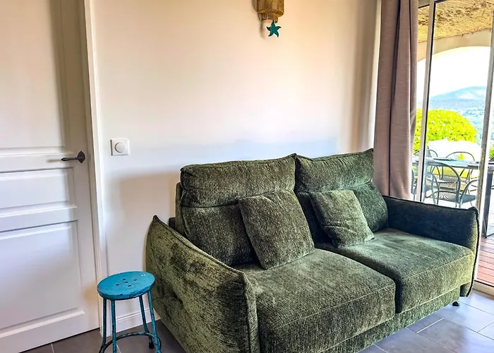 Apartment Renove A Dans Le Golfe De Saint-tropez - Les Restanques Grimaud