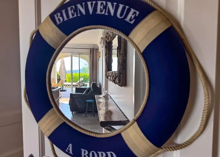 Renove A Dans Le Golfe De Saint-tropez - Les Restanques *